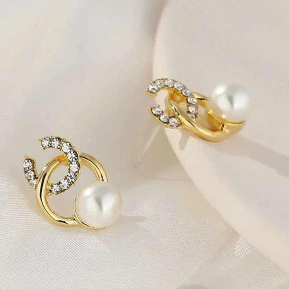 Diamond Studed Pearl C Earrings - Picture 2 of 5